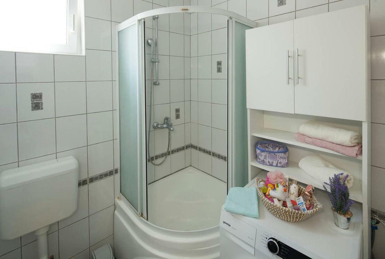 Superstar Apartment Zaboric Ngoại thất bức ảnh